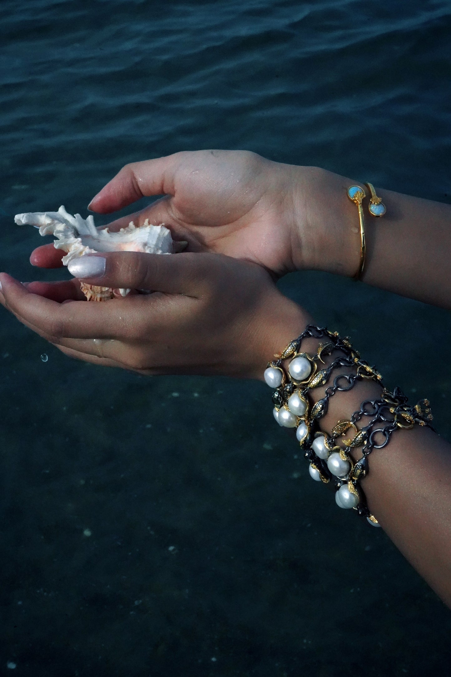 BLUE OPALS OCEAN BRACELET